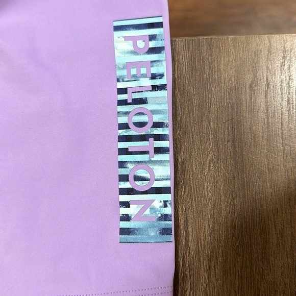 Peloton Essential Mid-Rise Women’s Capri - Picture 6 of 8